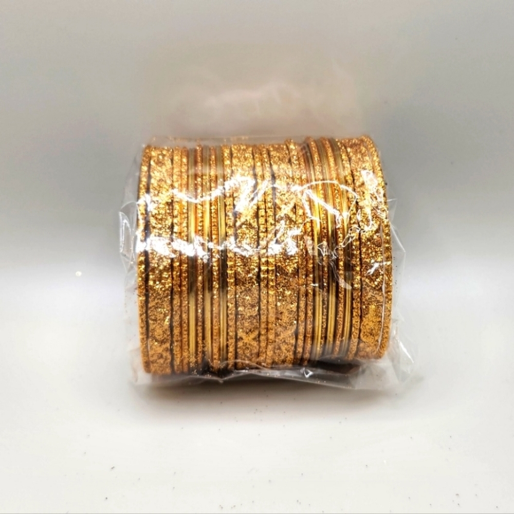 Gold‎ Bracelets/Bangles